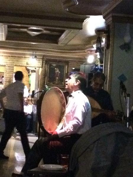 Laneh Kabootar Restaurant رستوران لانه کبوتر