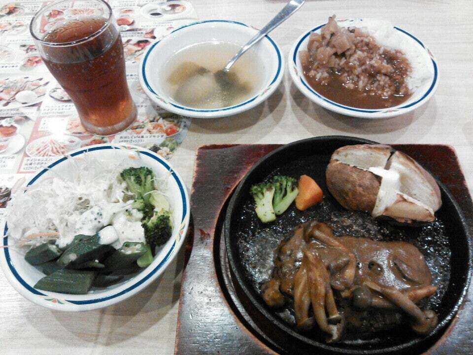 ガスト 春日部武里店