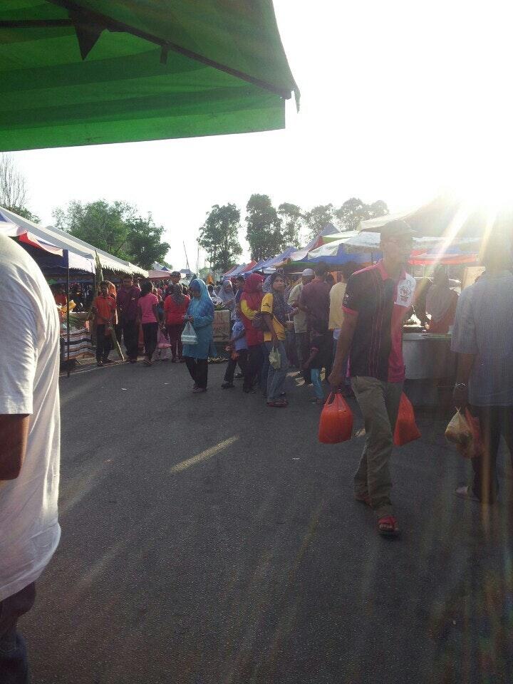 Bazar Ramadhan Titi Gantong