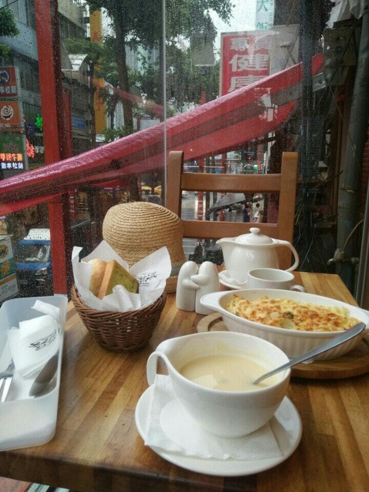 焗本家洋食屋