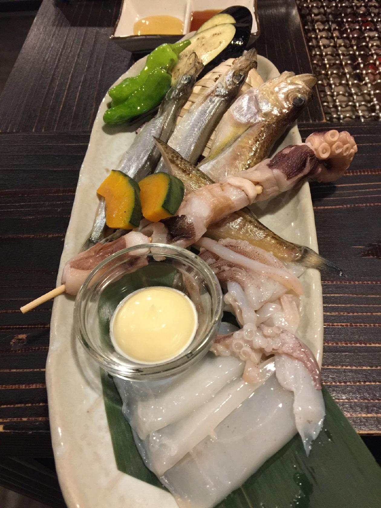 酒と炙り 近家