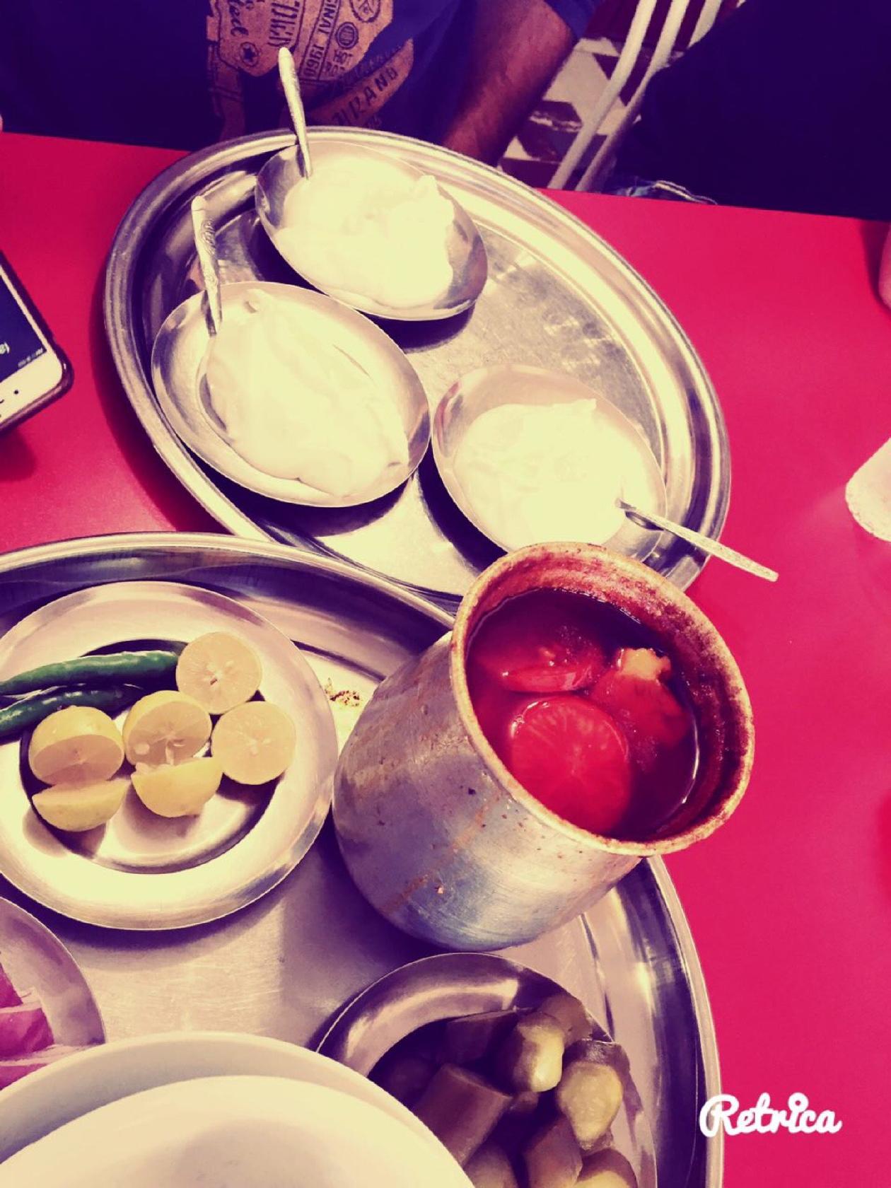 غذا خوری شهریار