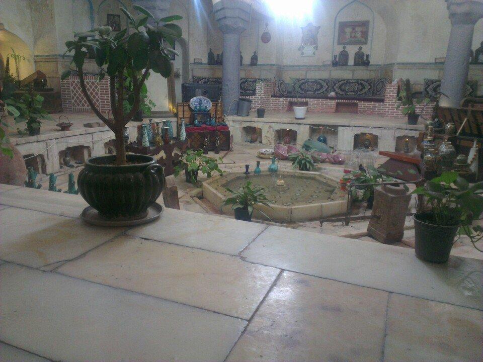 Safa historical Restaurant سفره خانه تاریخی صفا