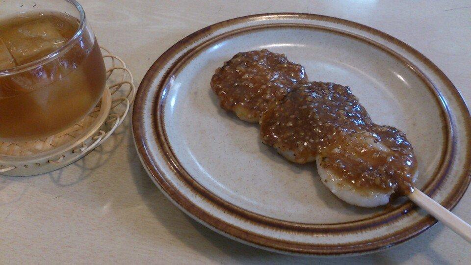 戸田久餅店サンビルデパート内