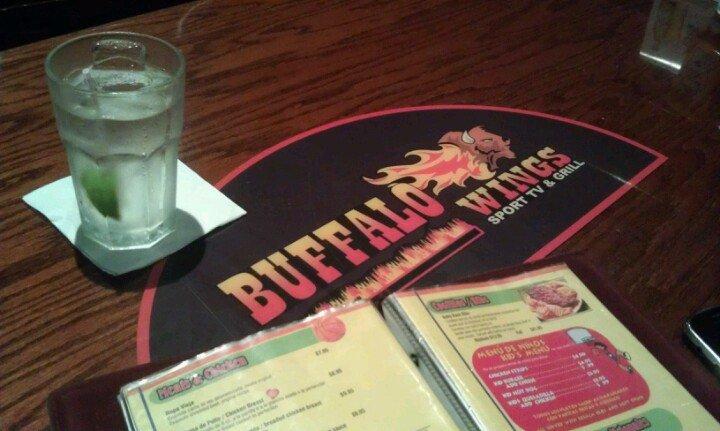 Buffalos Bar & Grill