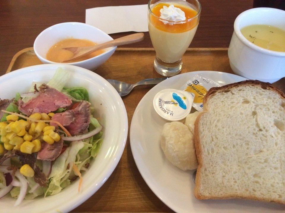 grill&cafe モンステラ