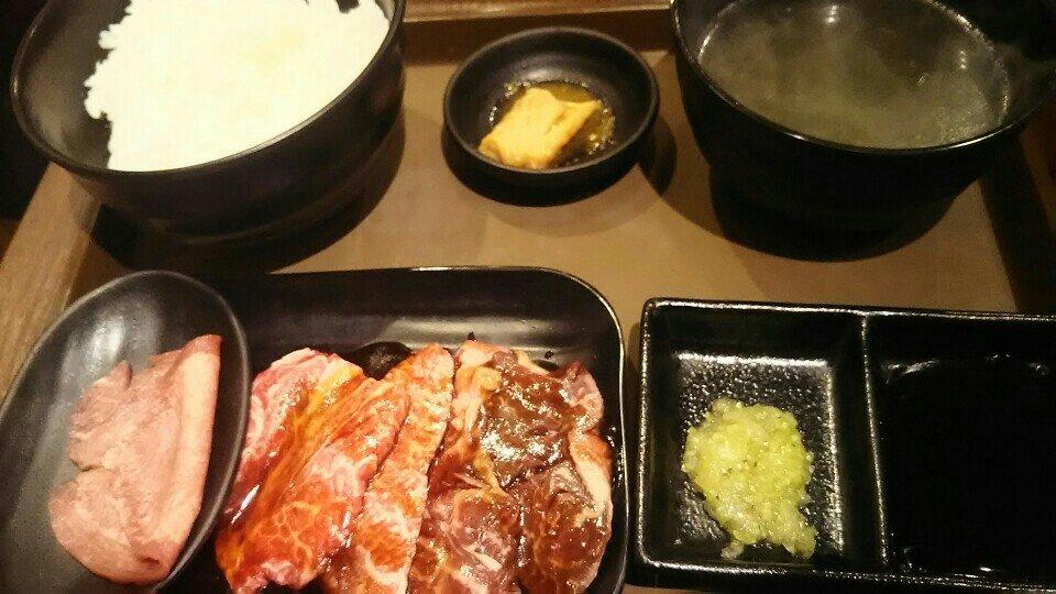 カウンター焼肉 牛一筋