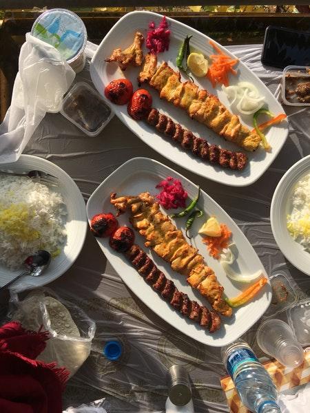Gole Maryam Restaurant رستوران گل مریم