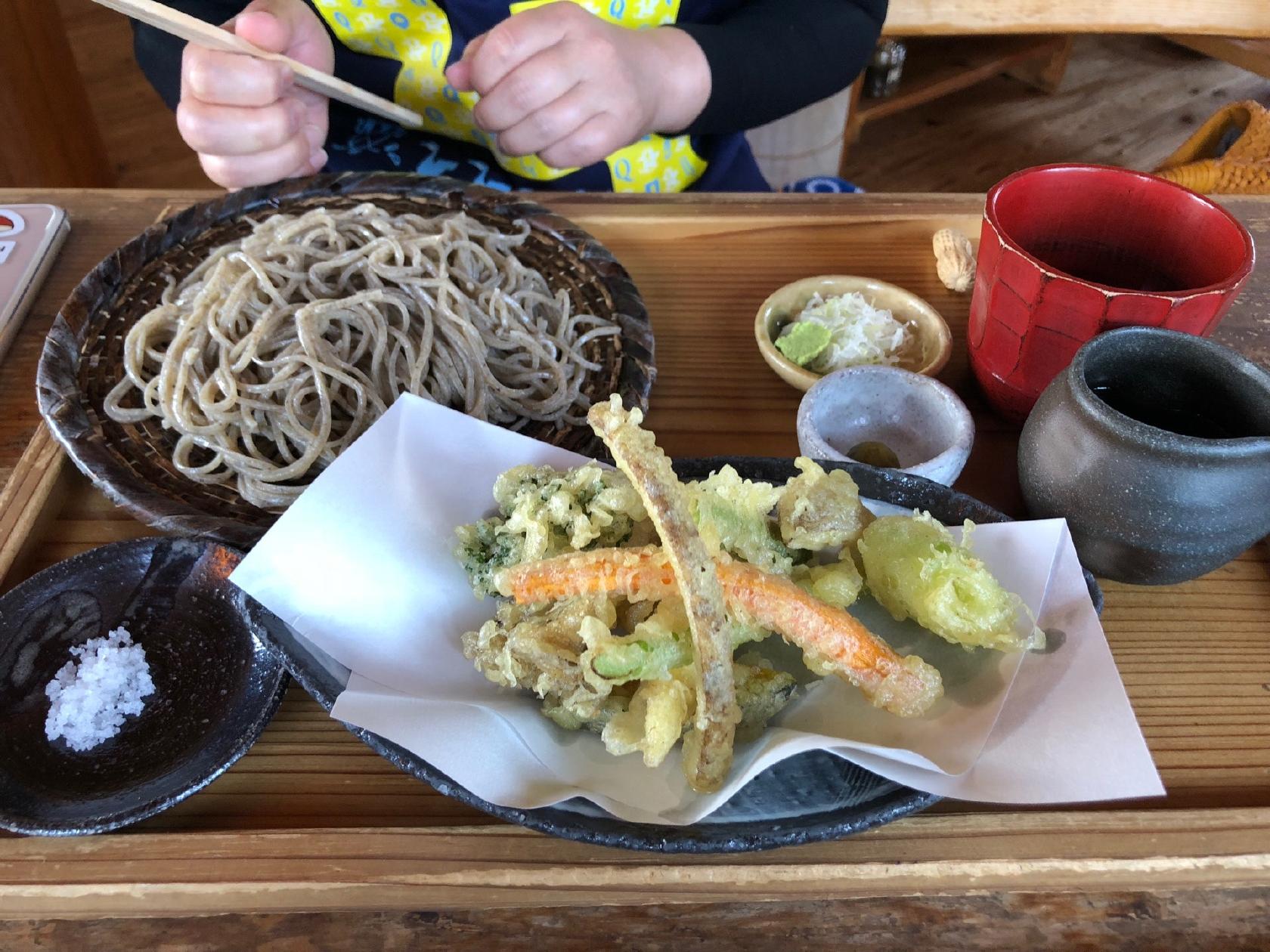 手打ちそば処 ふじ花