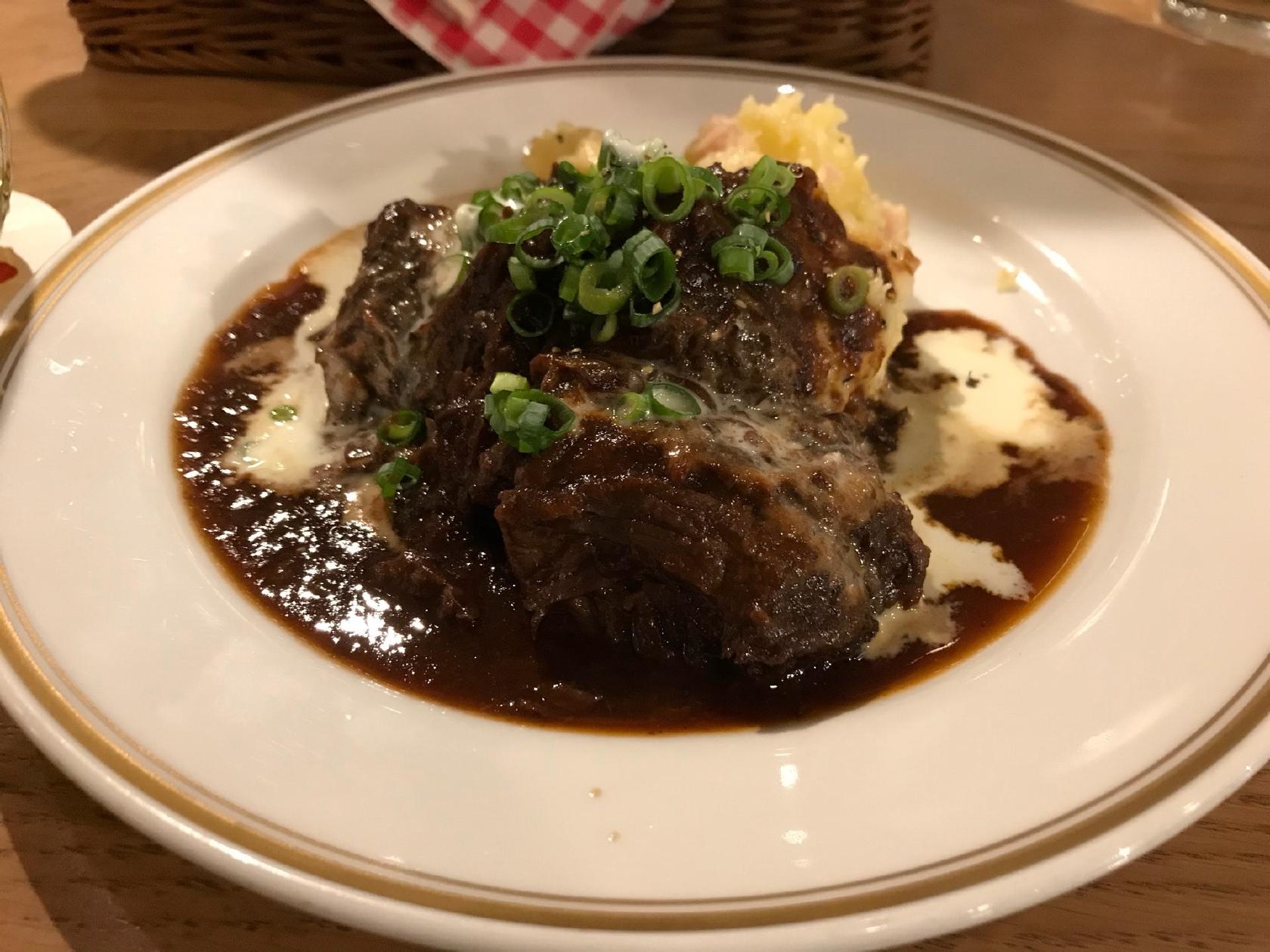 バー＆グリル 銀座スイス