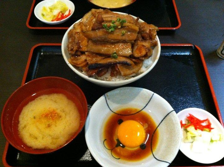 もつよし
