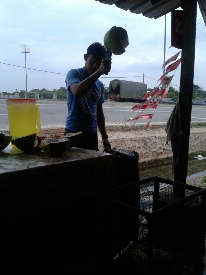Coconut Shake Parit Raja