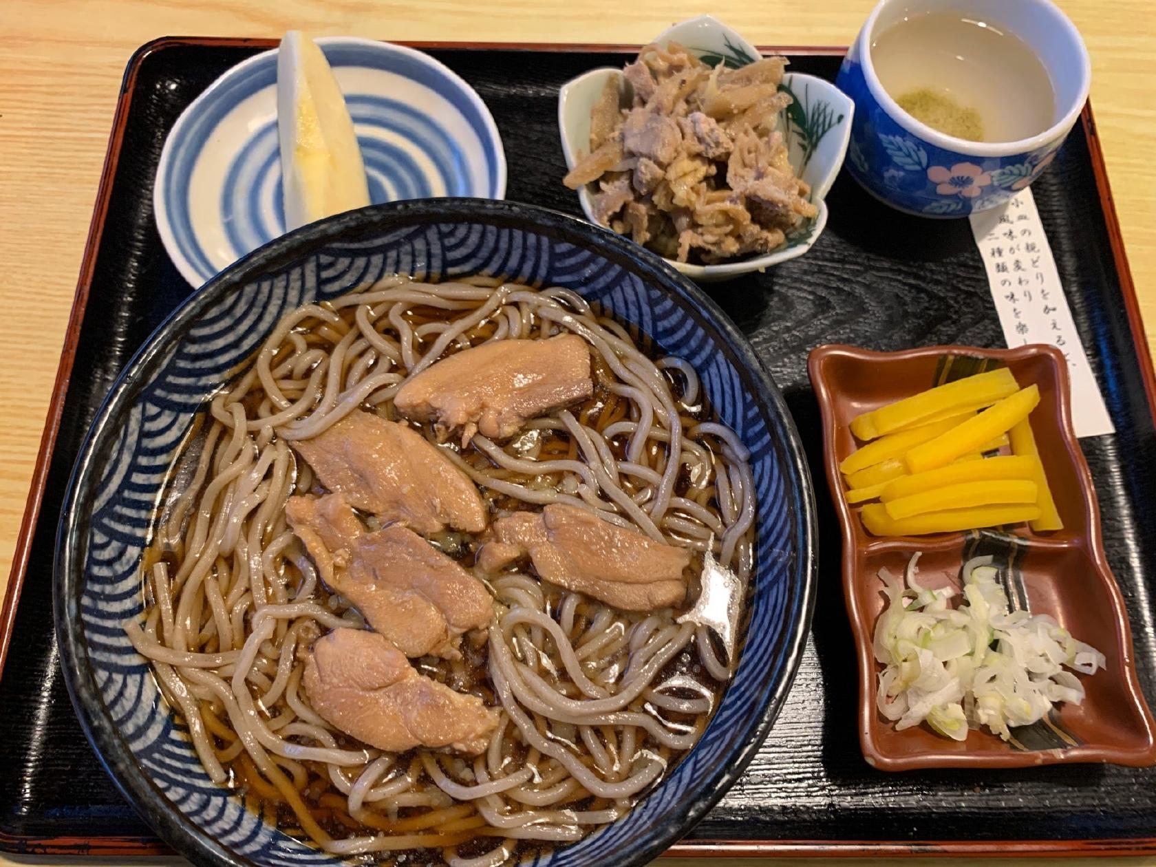 後楽園そば