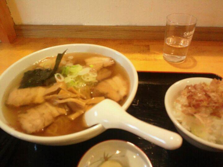 ラッキー 本店
