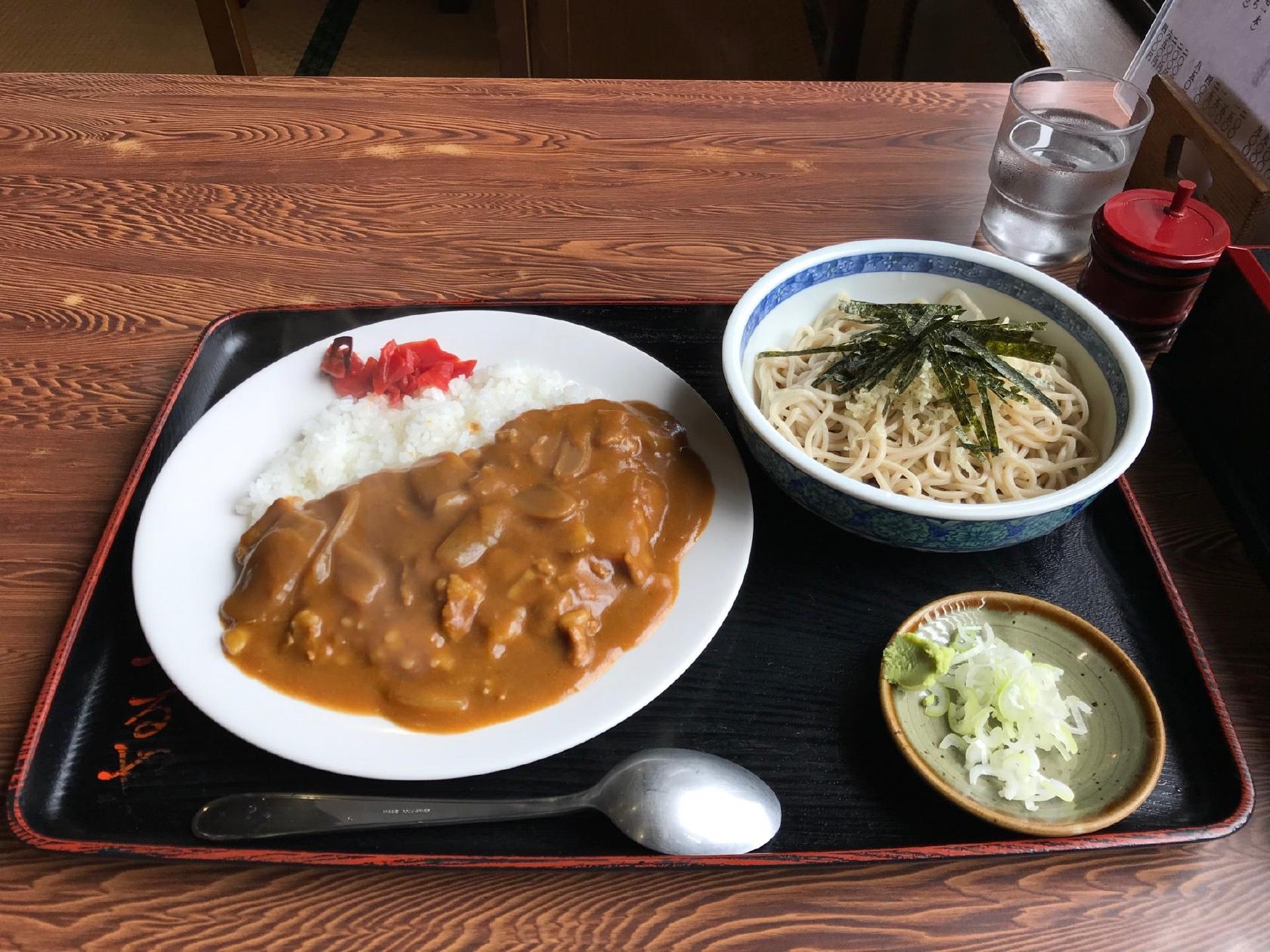 つるやそば店