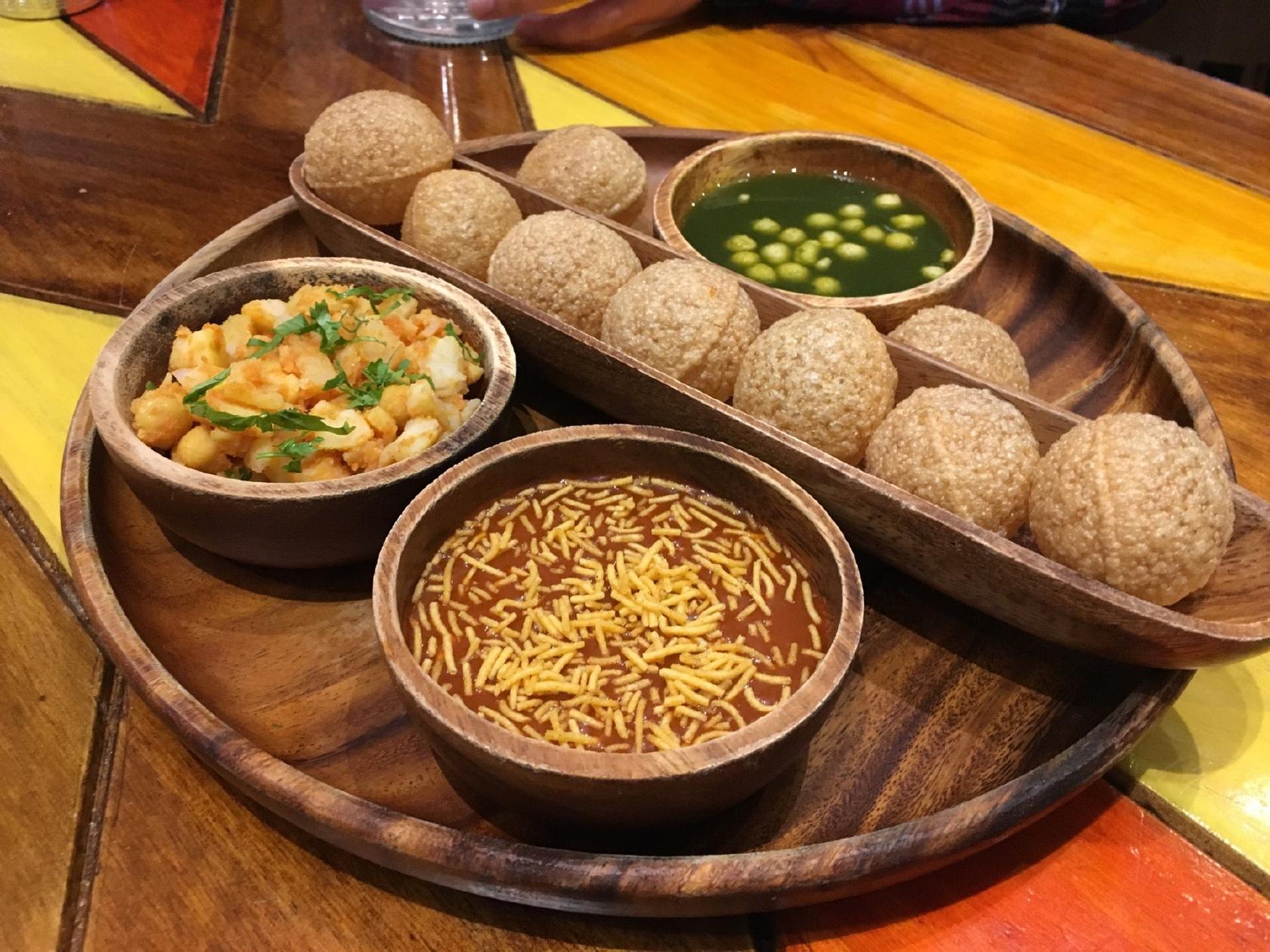 三個傻瓜蔬食印度餐廳