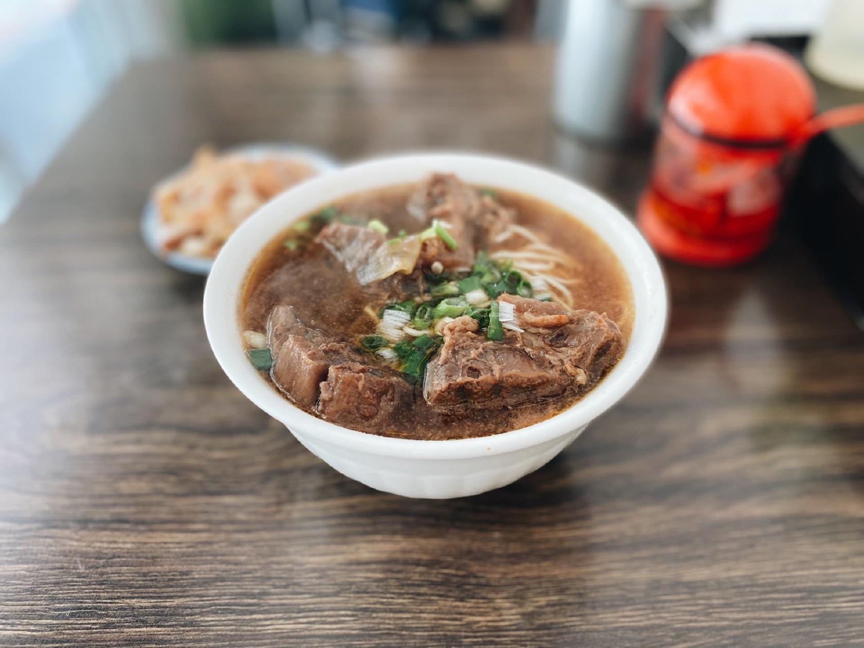 小公園牛肉麵