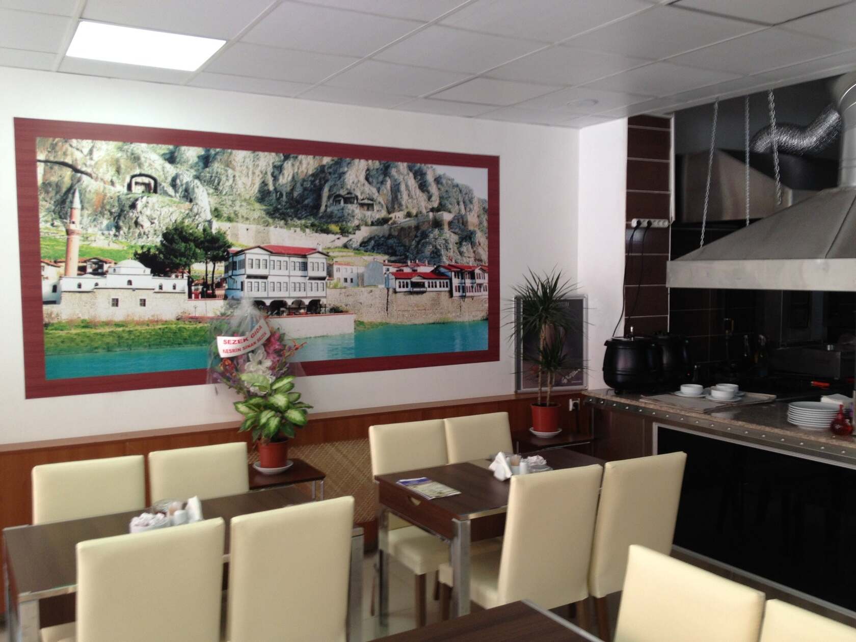 Amesian Bistro Cafe