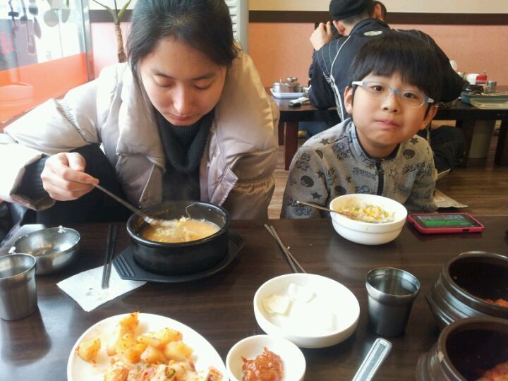 한국토종순대국