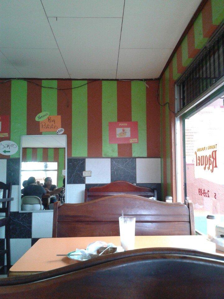 Taqueria y Pupuseria Raquel