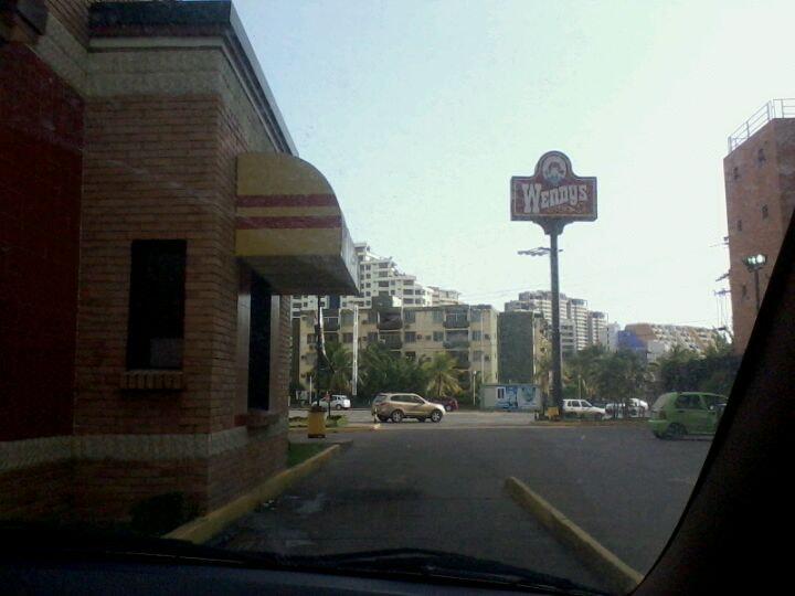 Puerto La Cruz Wendy's