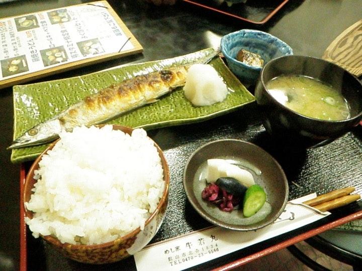 めし家 牛若丸