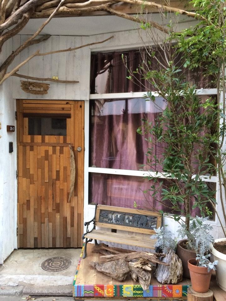 Slow Cafe