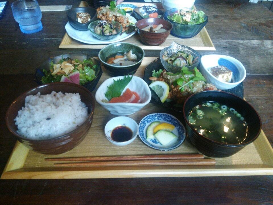 HIBIYA RECORDS cafe vert lime 軒下屋台オトキチ