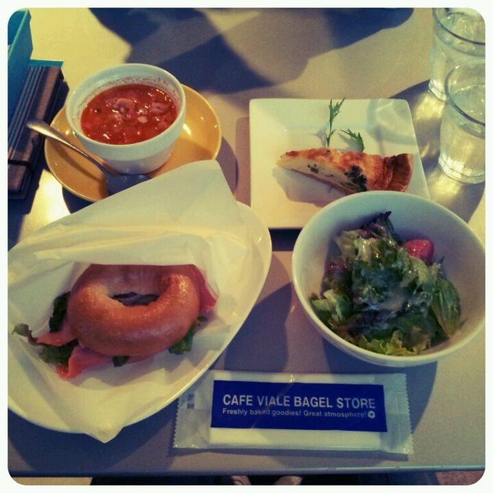 Cafe Viale Bagle Store