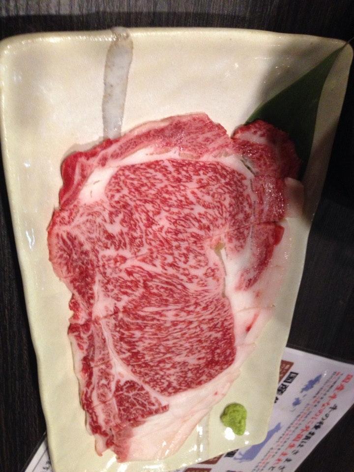焼肉 徳三