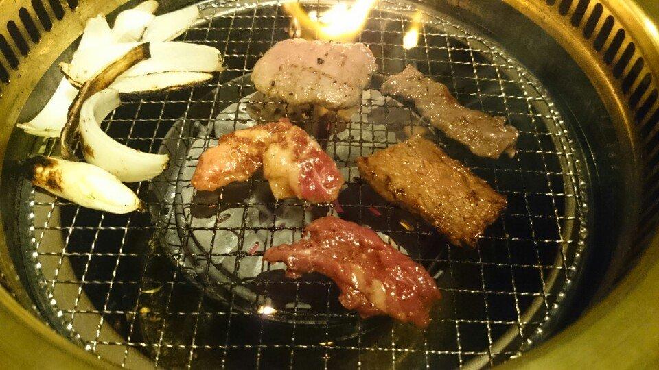 YAKINIKU DINNER HOUSE FAM