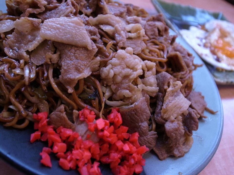 八方招き 瀬戸焼きそば