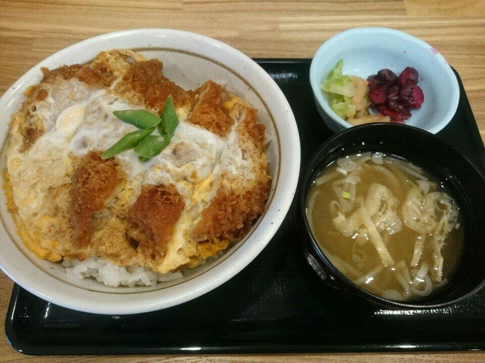 とんかつ かつ圀 本店