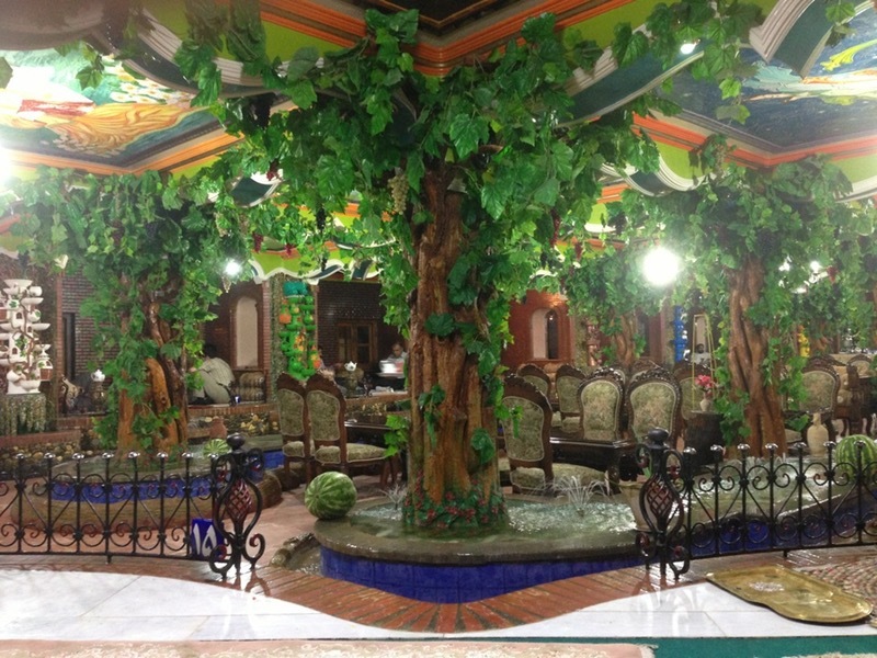 Ghasr-e Honar Restaurant رستوران سنتی قصرهنر