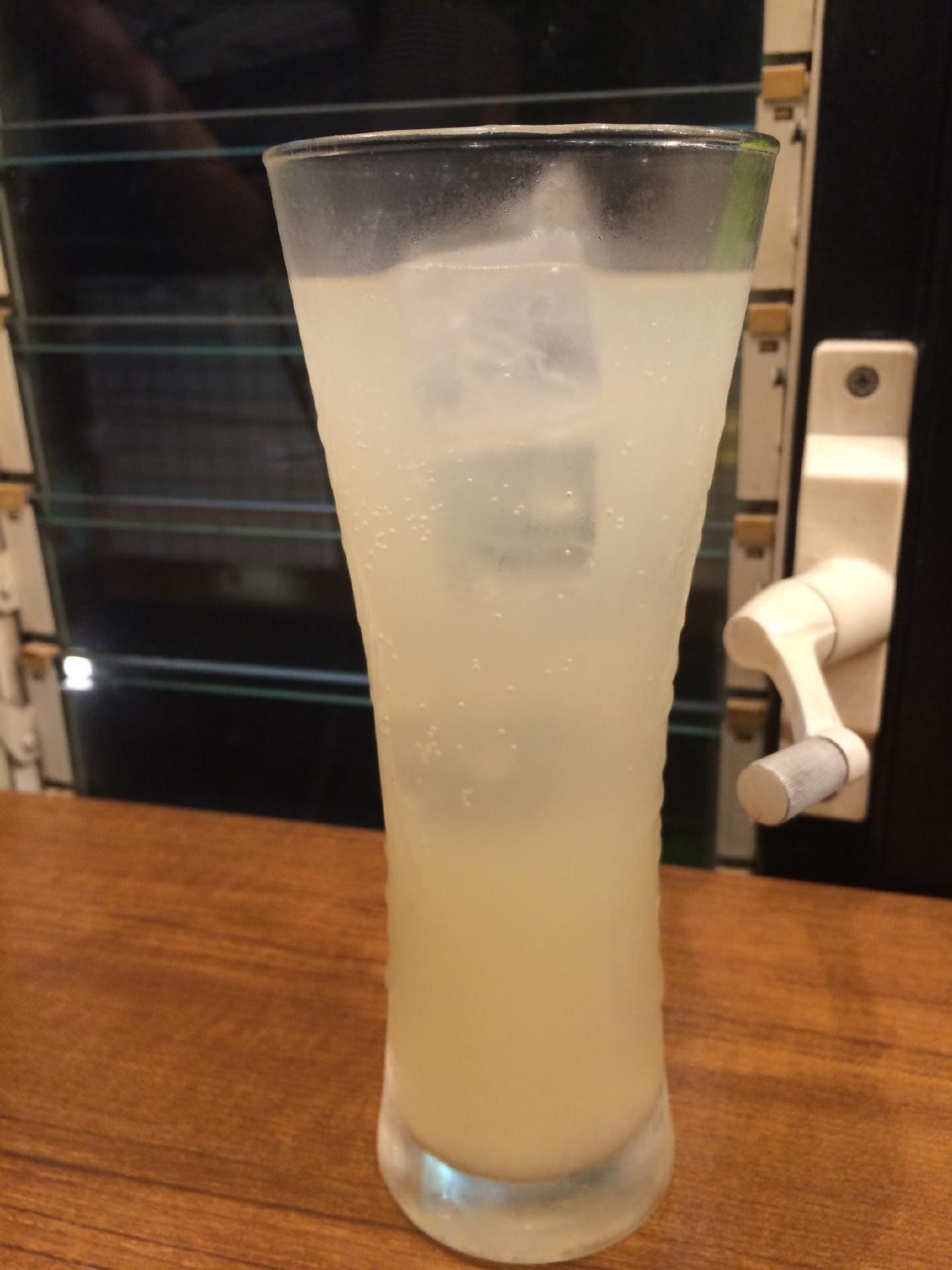肉食燻製酒場 BÜCHER