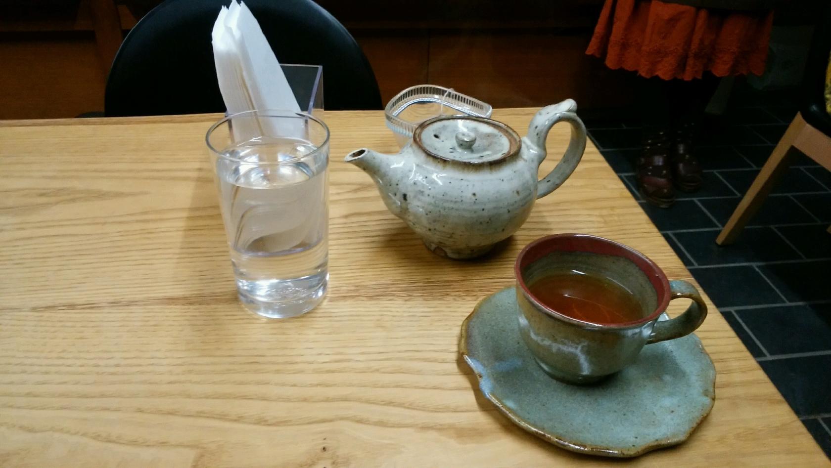 カフェナナイロ