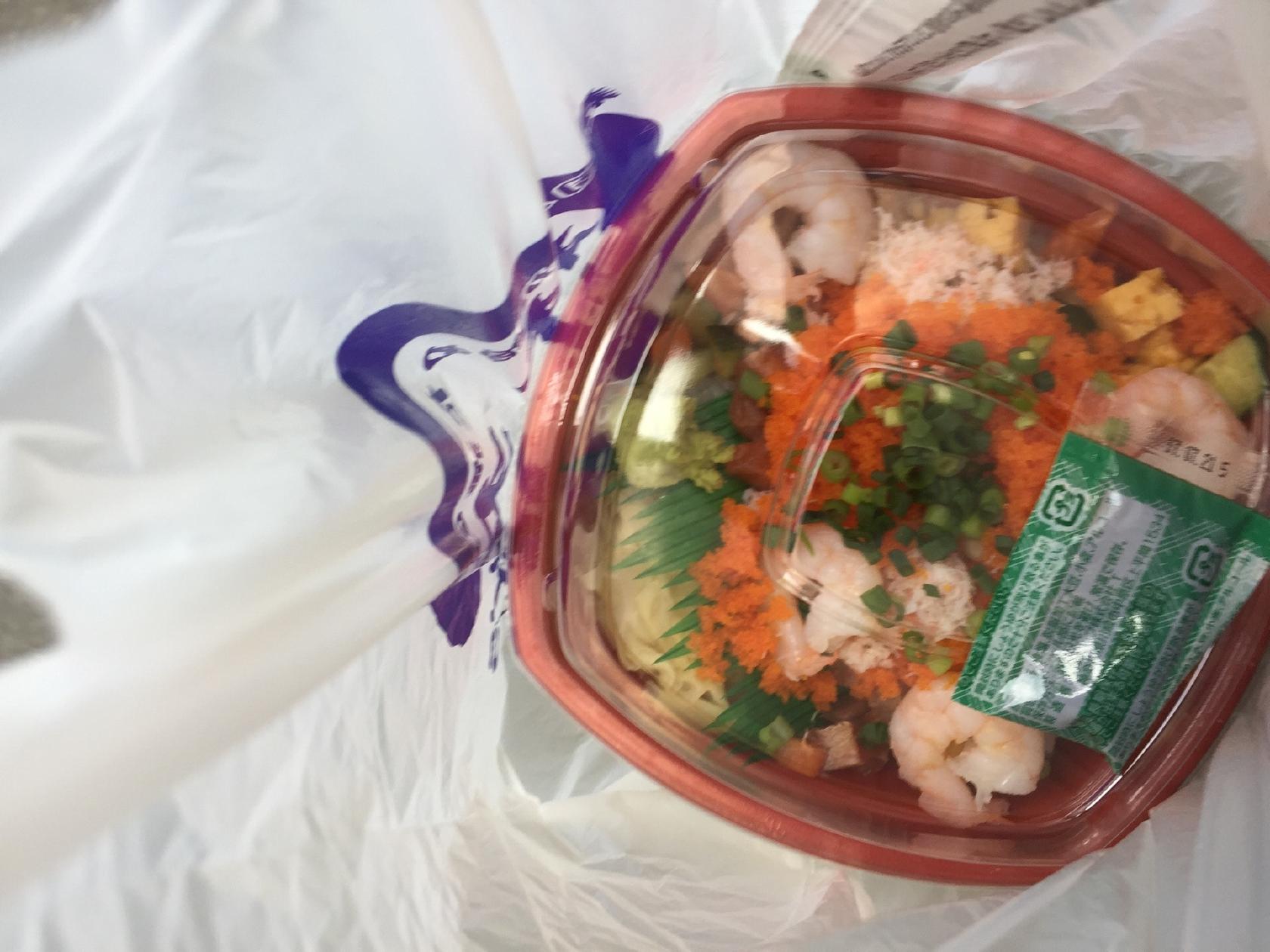 成城丼丸 DeLi