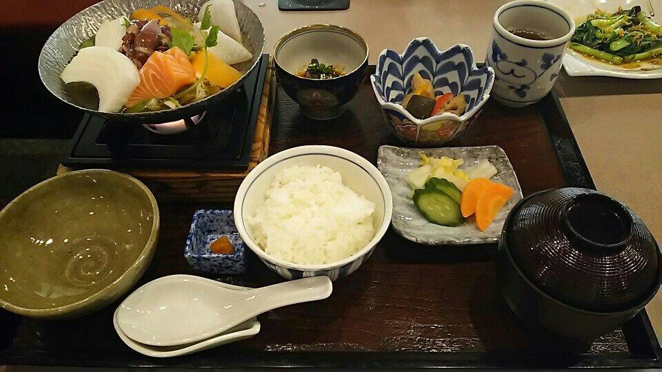 銀坐
