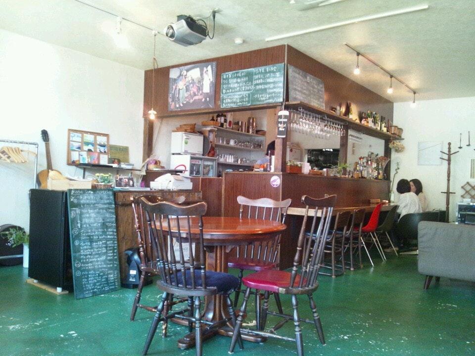 ワイン食堂 bistro vita