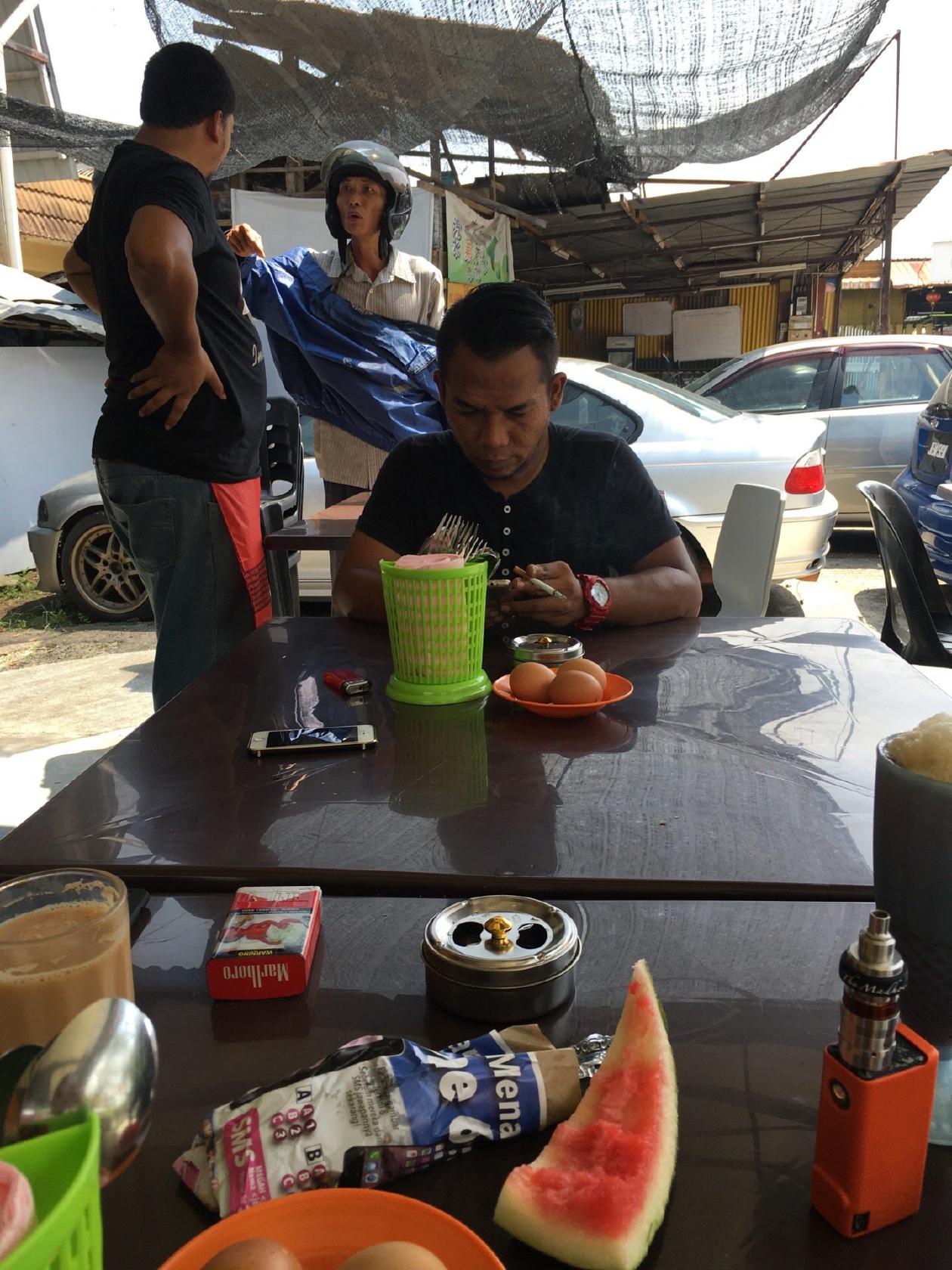 Warung Kopi Pak Belalang