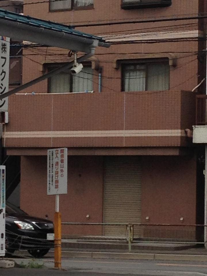 スナックローリエ