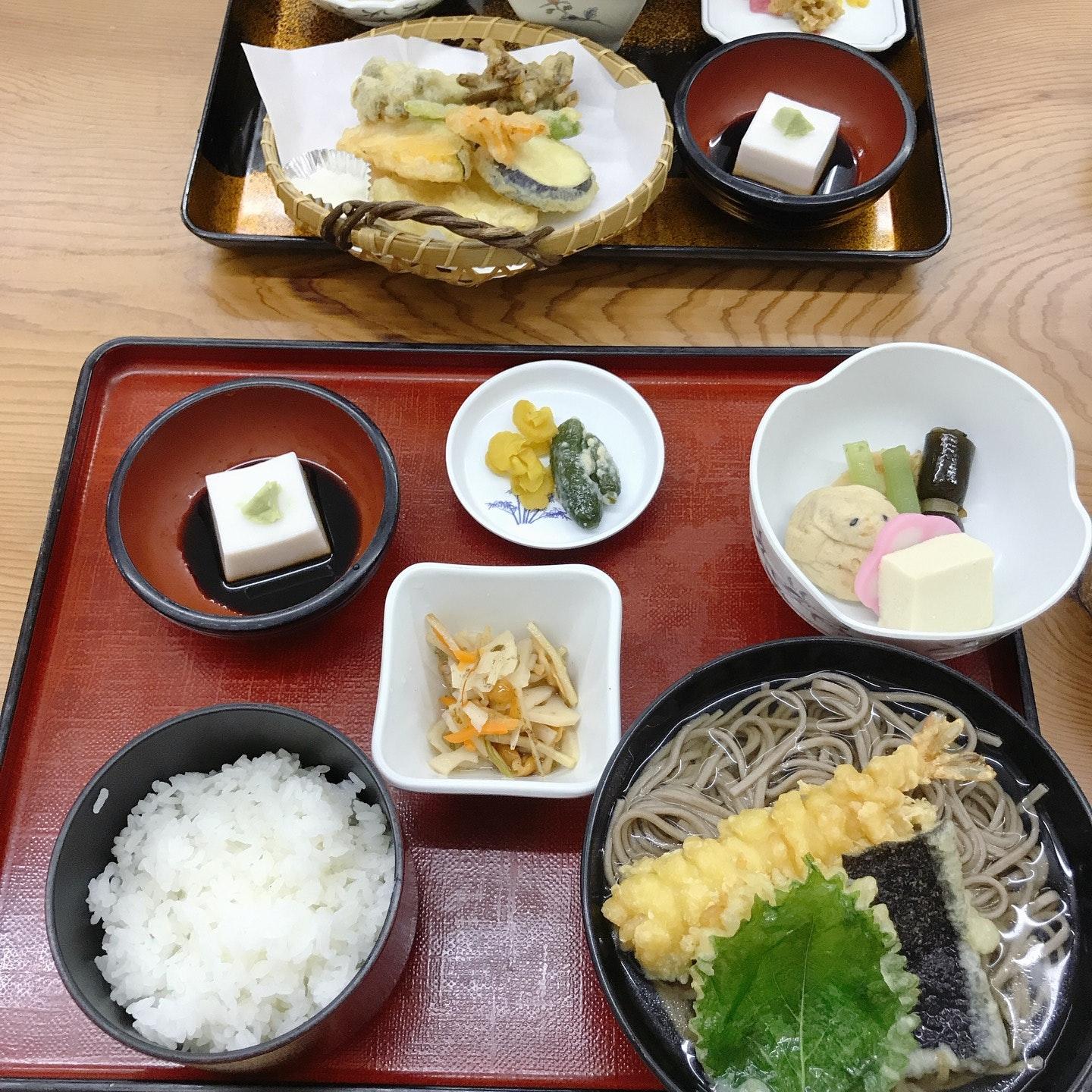 中本名玉堂食堂部