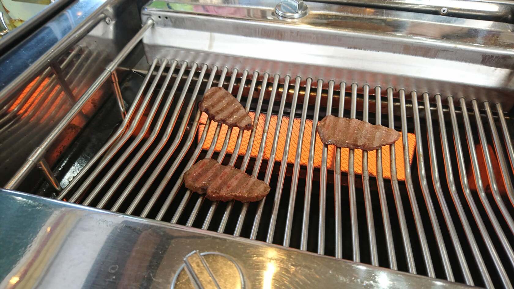 焼肉＆パーラー 大
