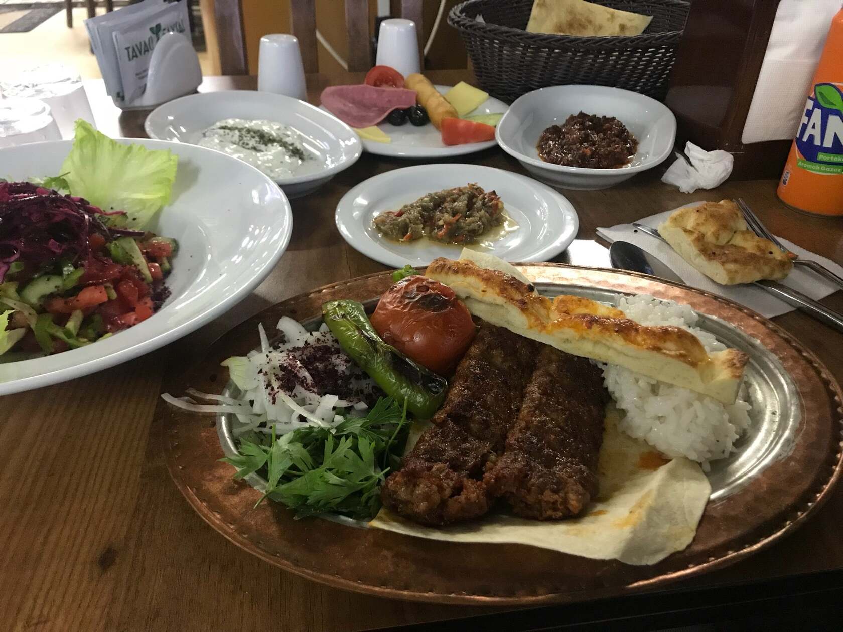 Tavacı Faysal