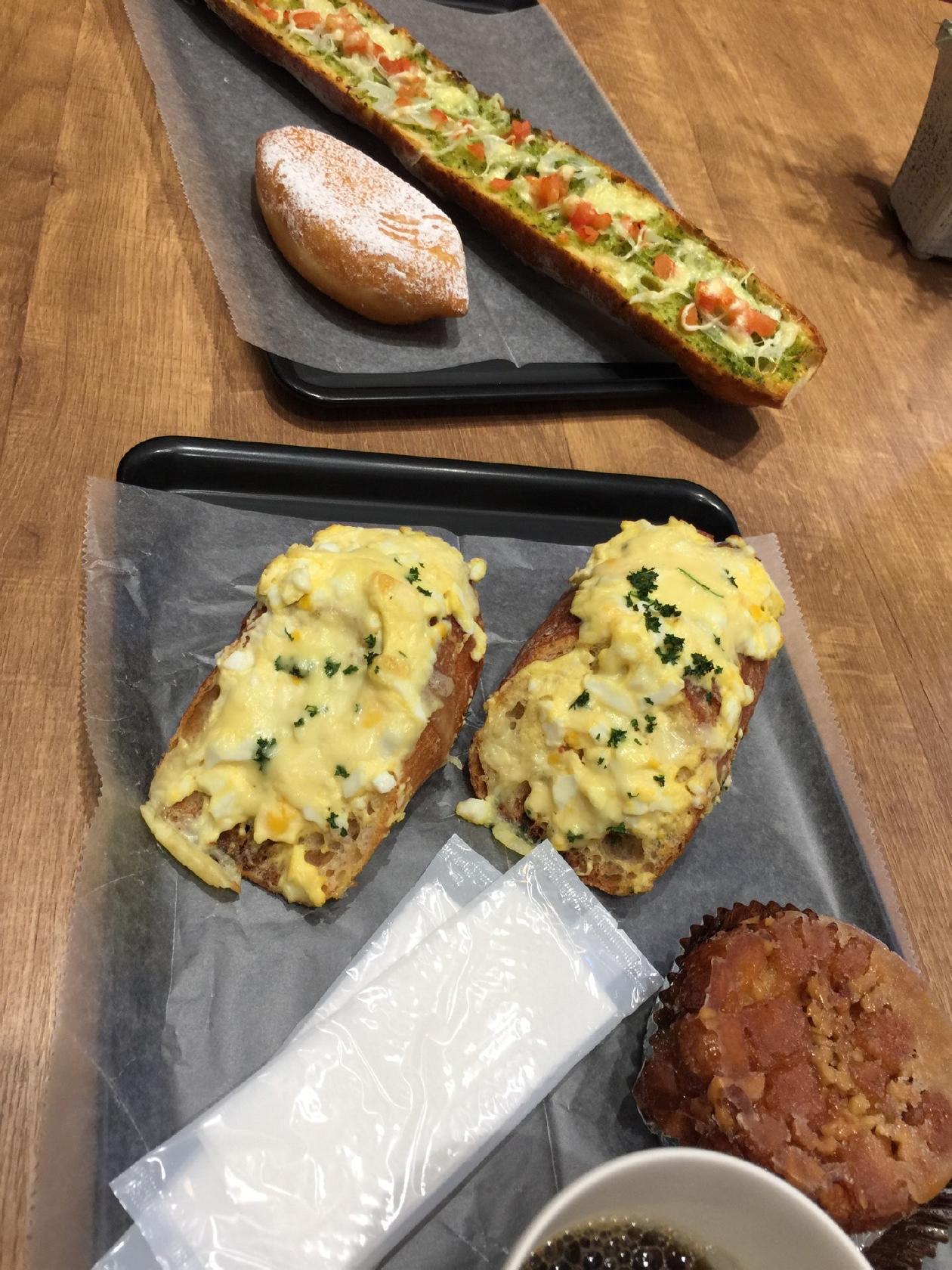 ベーカリーファクトリー吹田紫金山店