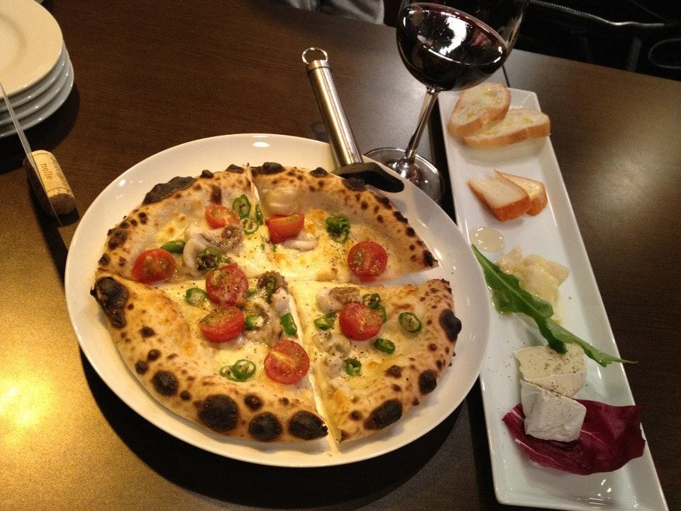 pizzeriabar アッカ IZUMI