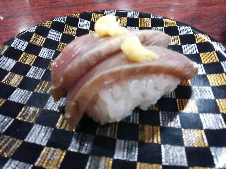 桃太郎回転寿司保戸野店