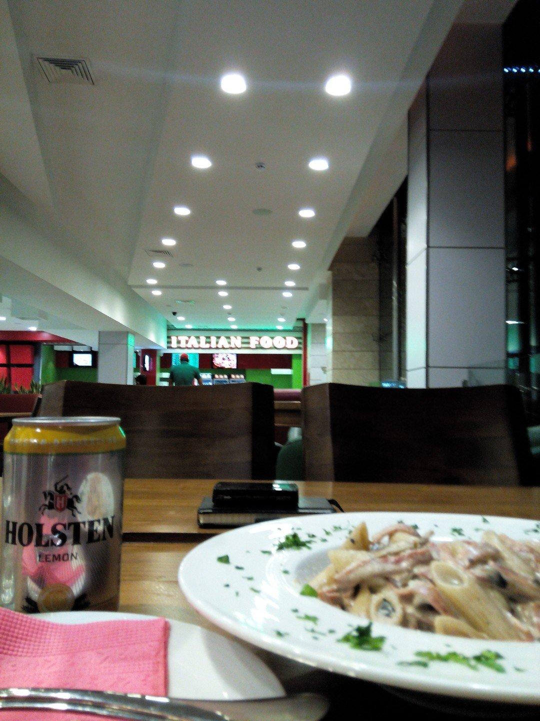 Part Italian Resturant رستوران ایتالیایی پارت