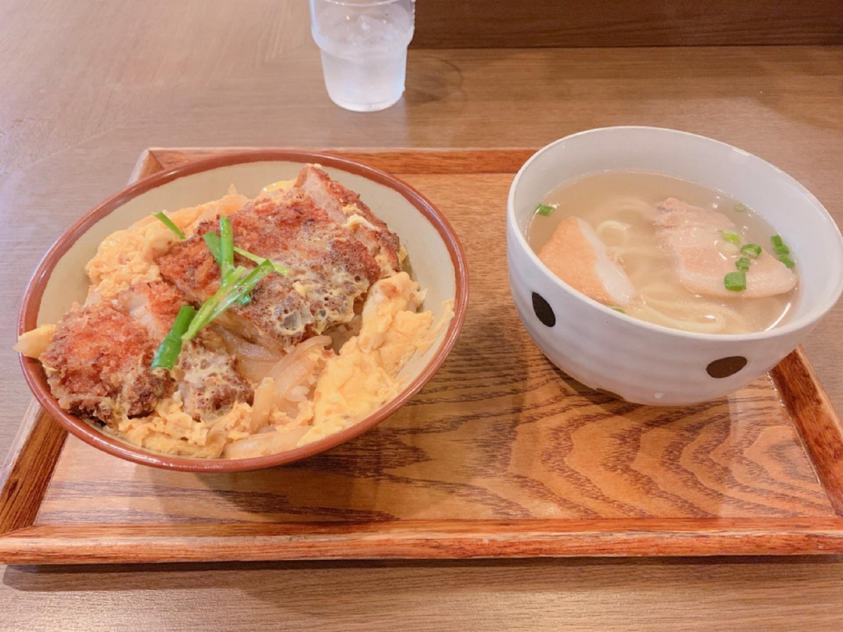 なびぃ食堂