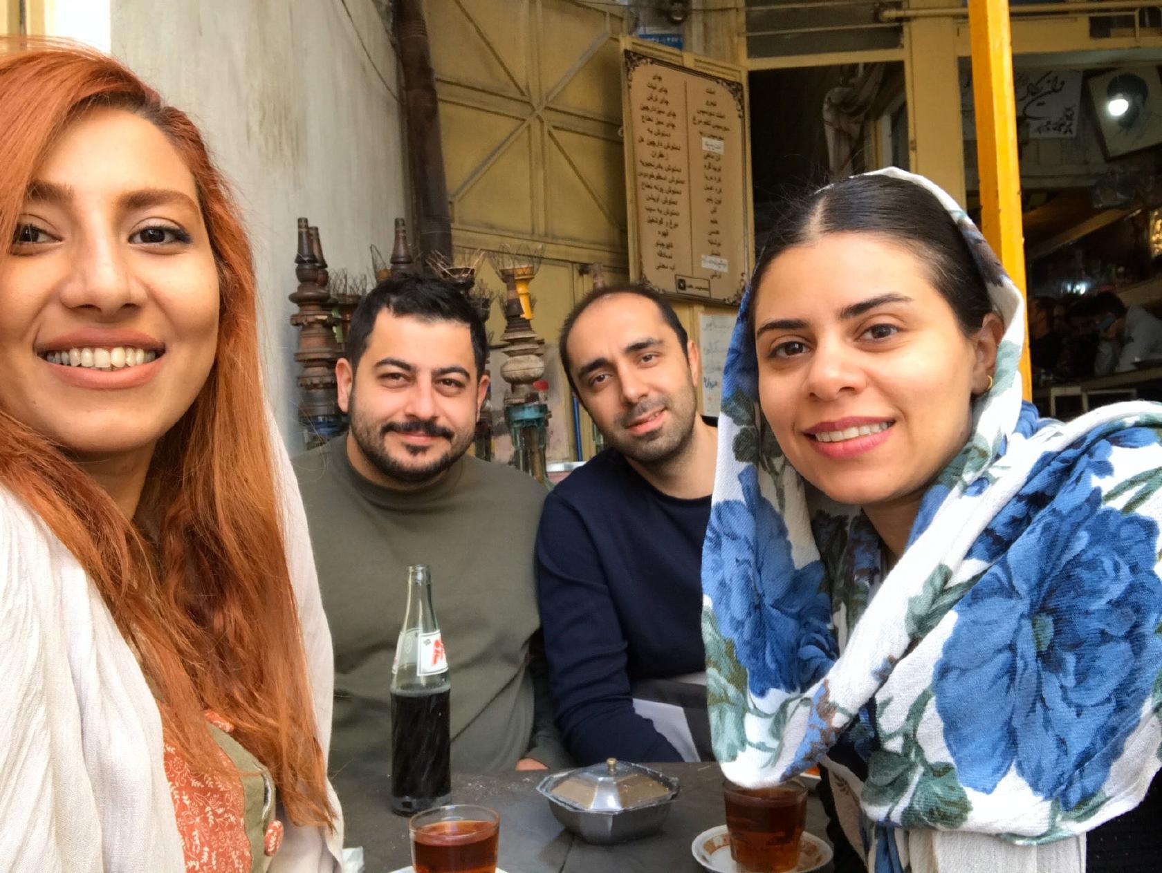 چای خانه انقلاب